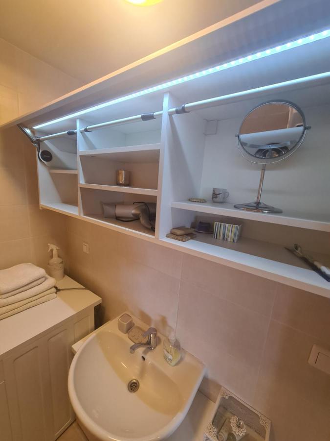 Geliu Apartamentai بالانغا المظهر الخارجي الصورة
